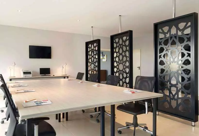 Hotelli Ramada By Wyndham Soma