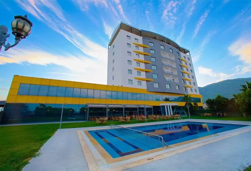 Hotelli Ramada By Wyndham Soma