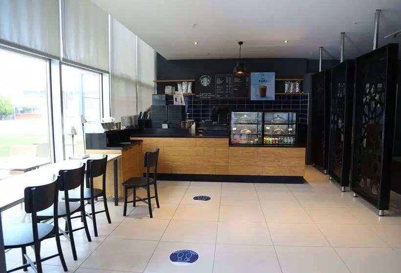 Hotelli Ramada By Wyndham Soma