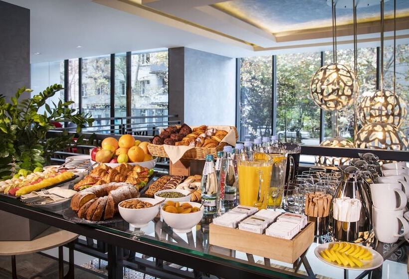 Tbilisi Saburtalo Hotel By Mercure