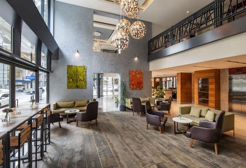 Tbilisi Saburtalo Hotel By Mercure