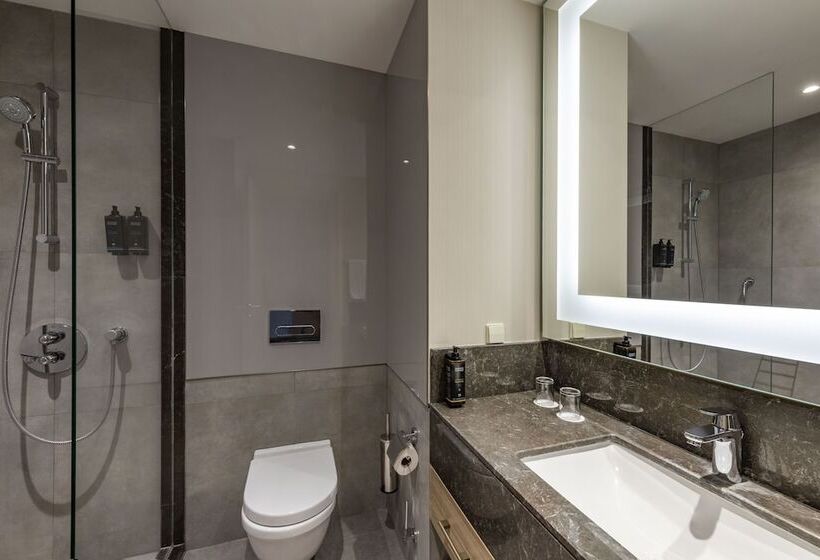 Tbilisi Saburtalo Hotel By Mercure