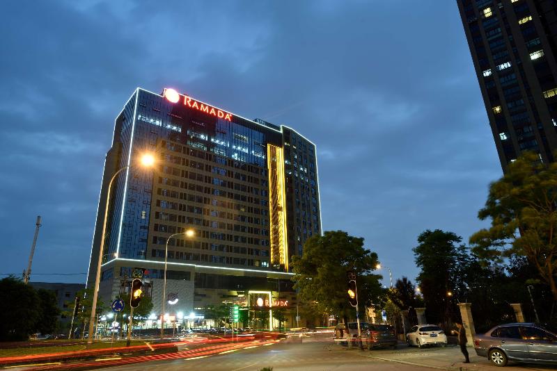 Ramada Wuhan Jianghan