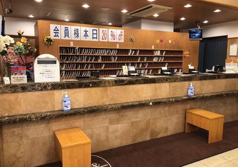 ホテル Toyoko Inn Shin-yokohama Ekimae Honkan