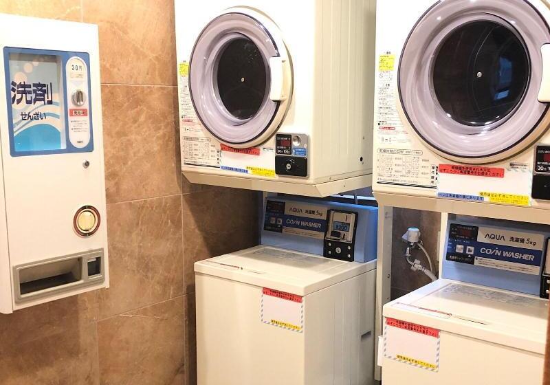 ホテル Toyoko Inn Shin-yokohama Ekimae Honkan