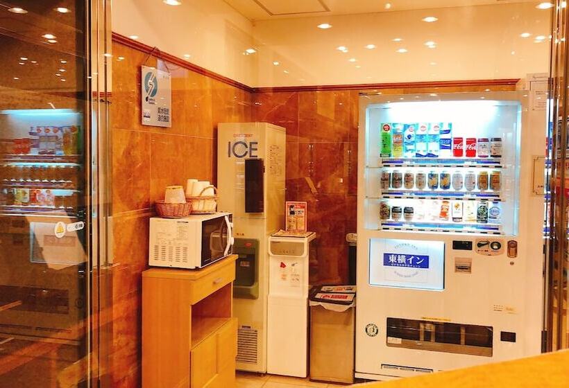 ホテル Toyoko Inn Shin-yokohama Ekimae Honkan