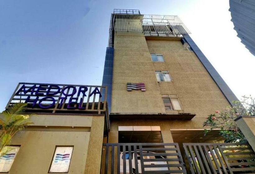 בית מלון כפרי Medora