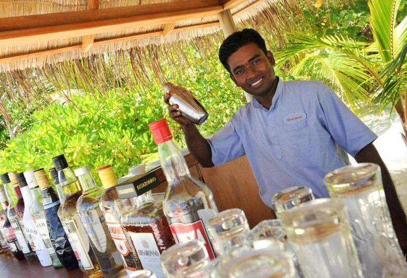 Komandoo Island Resort & Spa