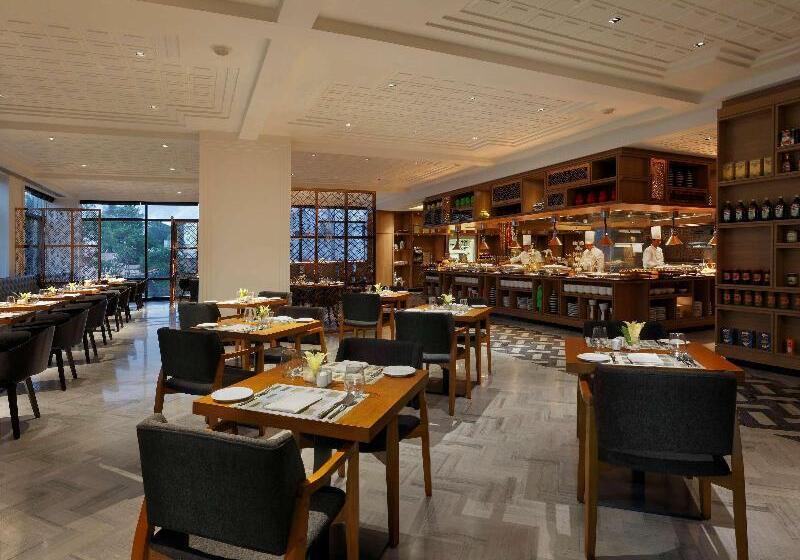 Novotel Chennai Chamiers Road