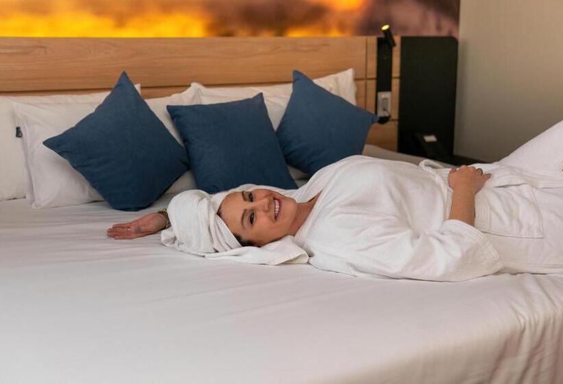 Novotel Curitiba Batel