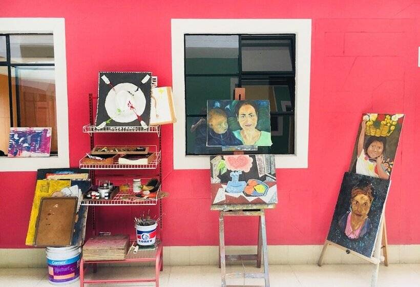 Общежитие Hostal Andaina