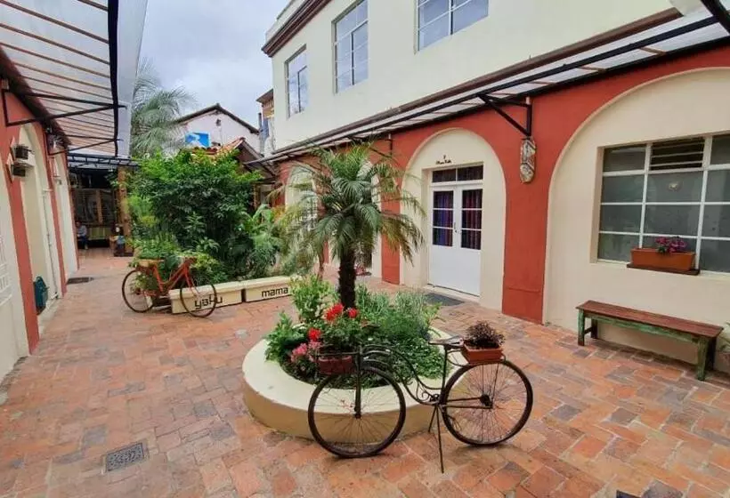 Herberge Hostal Yakumama