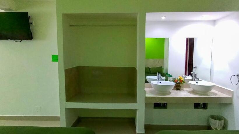 فندق صغير Posada Nacha`n   Ka`an