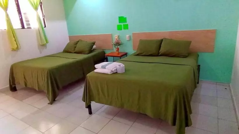 هاستل Posada Nacha`n   Ka`an