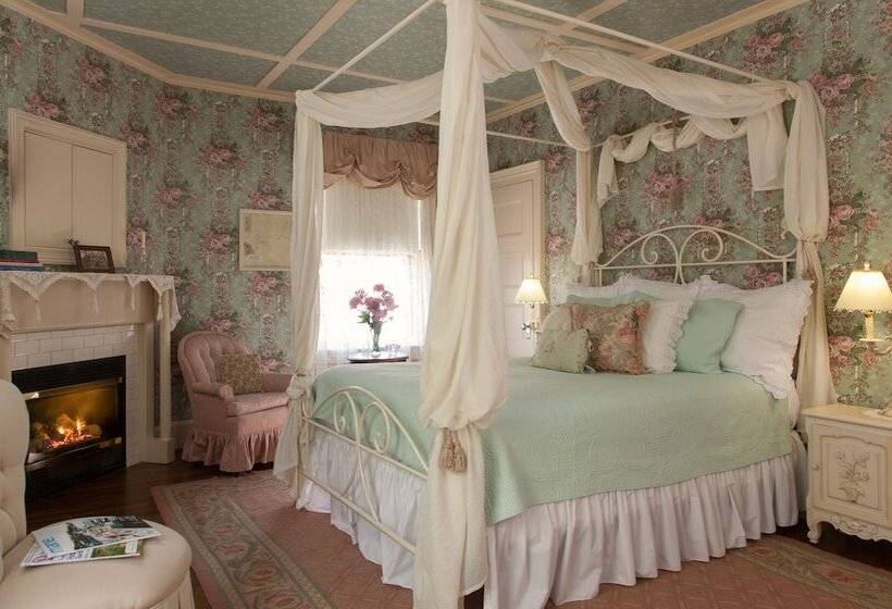 مبيت وإفطار Berry Manor Inn