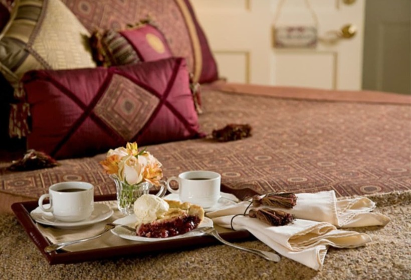 مبيت وإفطار Berry Manor Inn