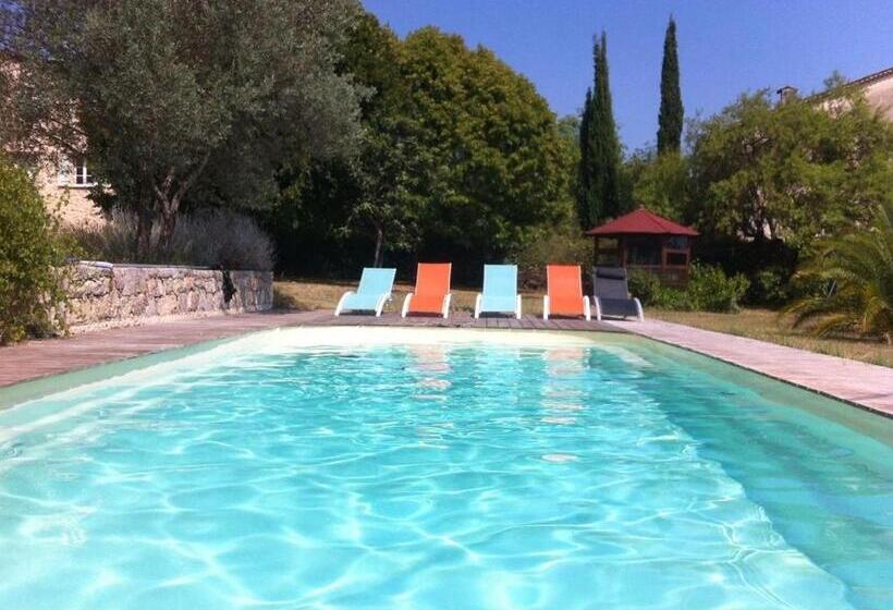 住宿加早餐  L Escale Provençale