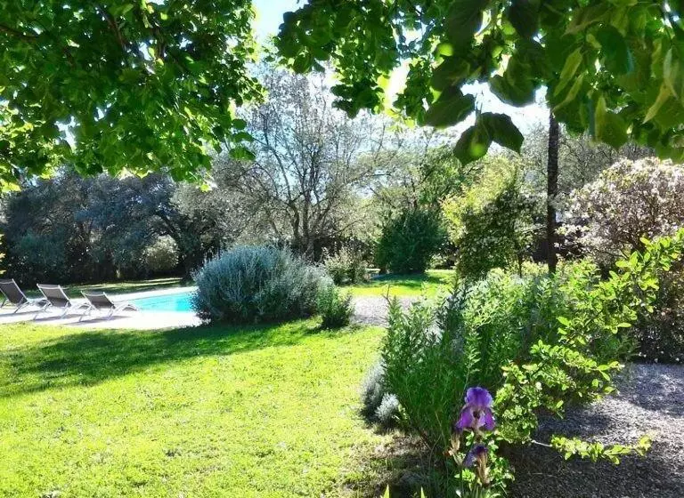 ベッドアンドブレックファースト L Escale Provençale