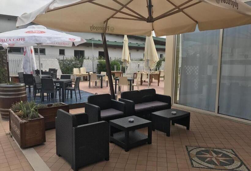 住宿加早餐 Rosso Di Sera