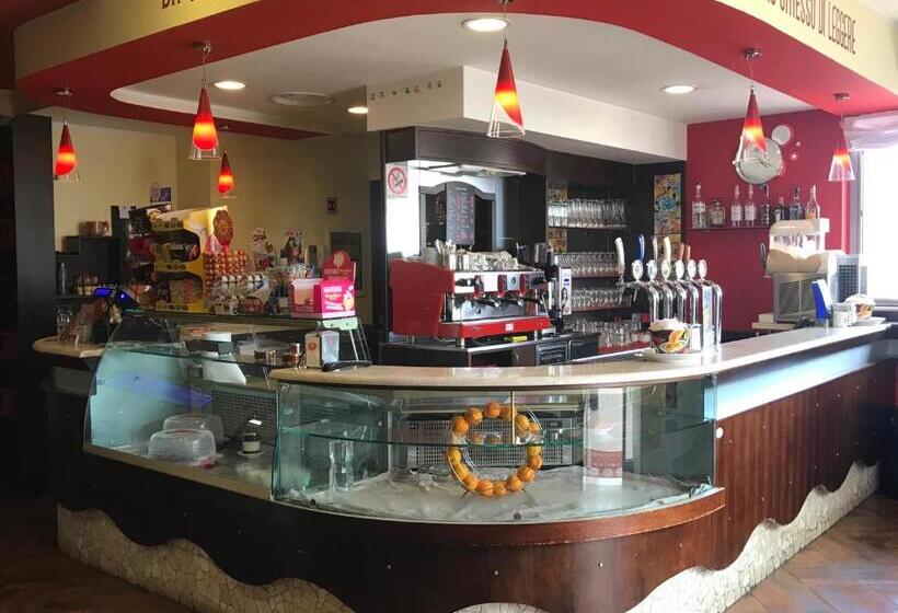 住宿加早餐 Rosso Di Sera