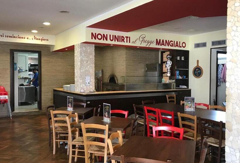 住宿加早餐 Rosso Di Sera