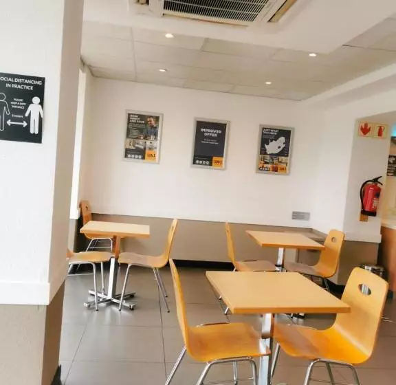 Ecomotel Grayston Previously Known As Sun1 Wynberg