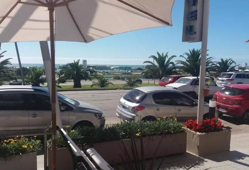 Hotelli Adriatico