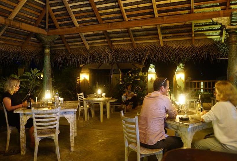 בית מלון כפרי Aga Surf View