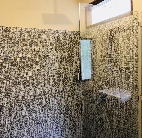 בית מלון כפרי Aga Surf View