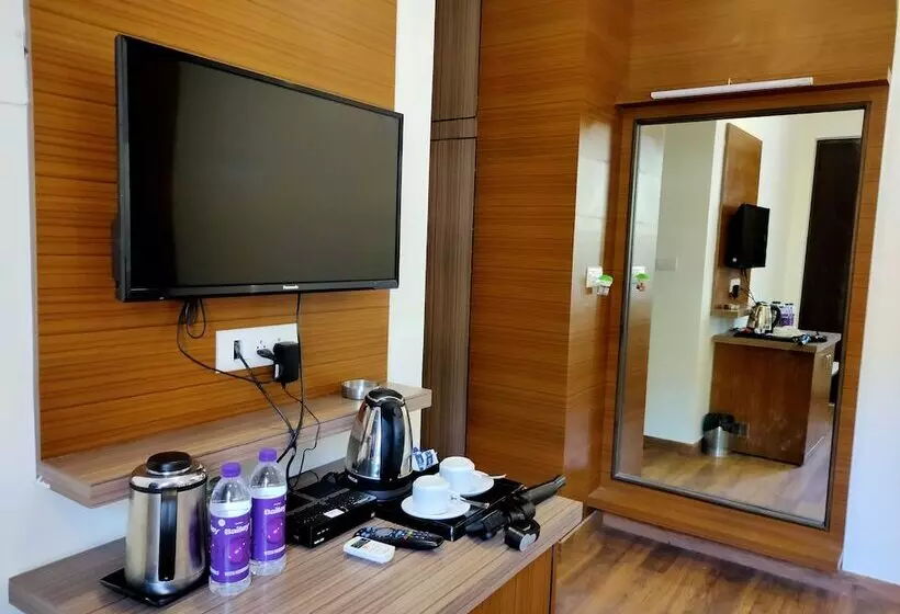 Hotelli Grand Tapovan