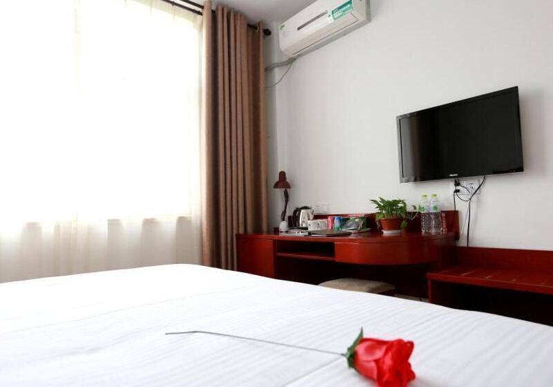 Отель Greentree Inn Shandong Dongying Xisi Road Huachuang Building Business