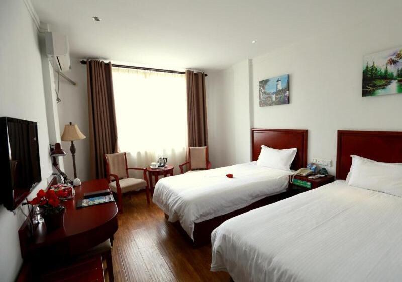 Отель Greentree Inn Shandong Dongying Xisi Road Huachuang Building Business