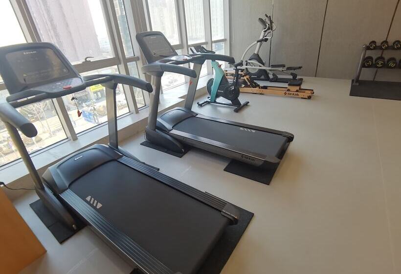 Отель Holiday Inn Express   Yantai Yeda, An Ihg