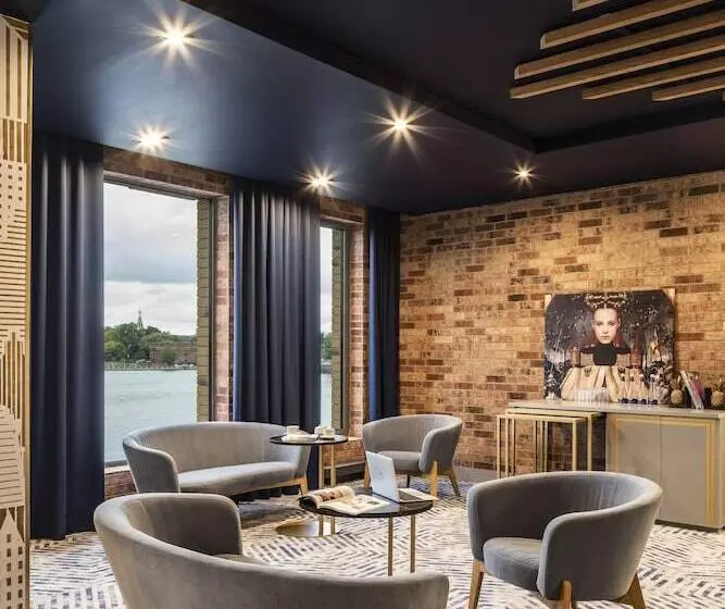 ホテル Mercure Kaliningrad