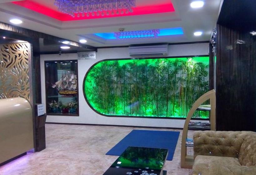 ホテル N S International