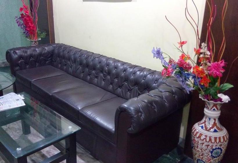 ホテル N S International