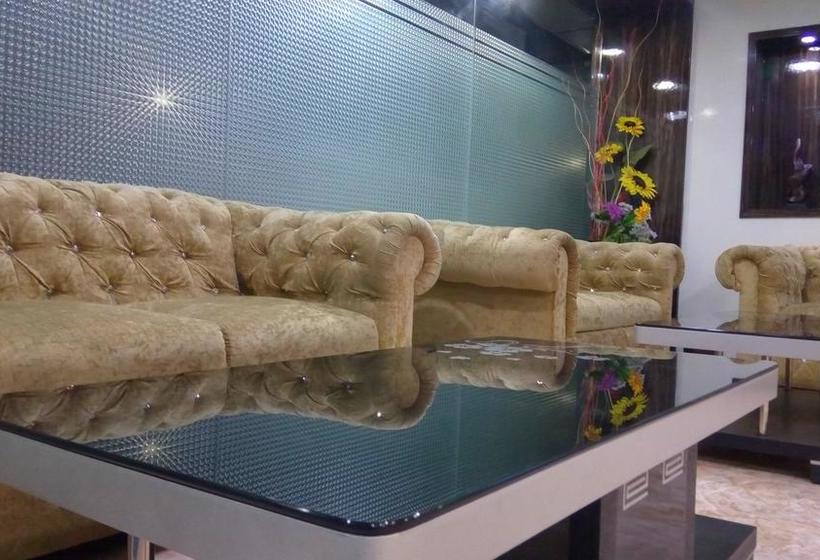 ホテル N S International