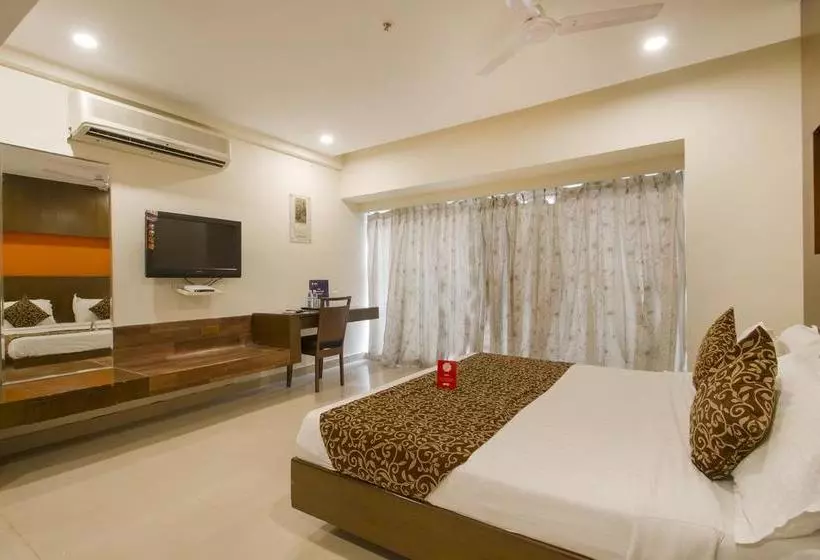 ホテル Oyo 1410 Country Club Begumpet