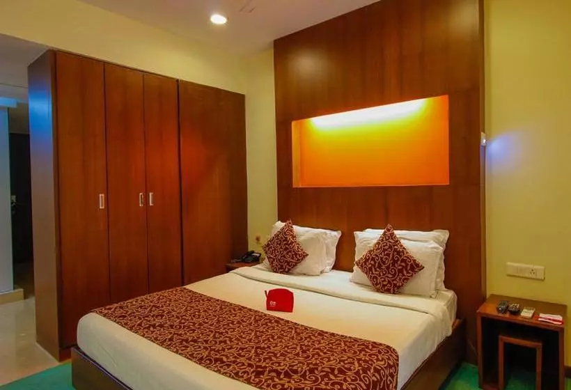 ホテル Oyo 1410 Country Club Begumpet