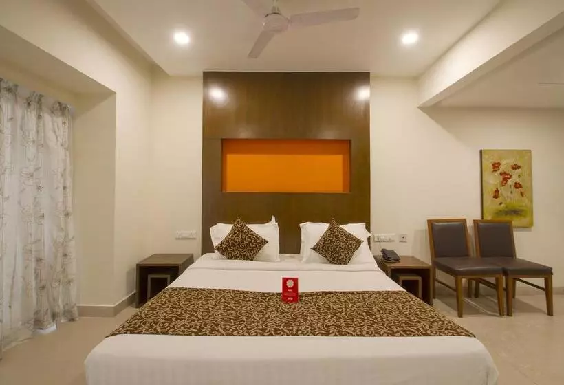 ホテル Oyo 1410 Country Club Begumpet