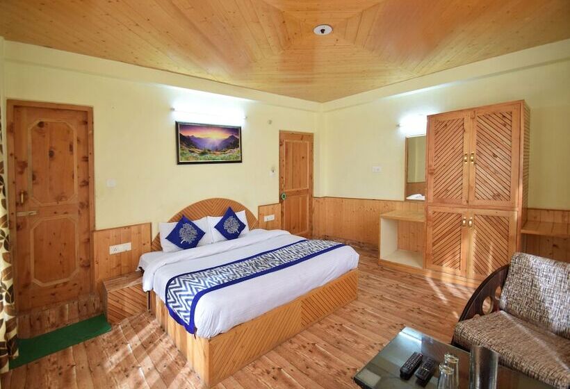 בית מלון כפרי Oyo 4782 Manzana Woodlet Cottage