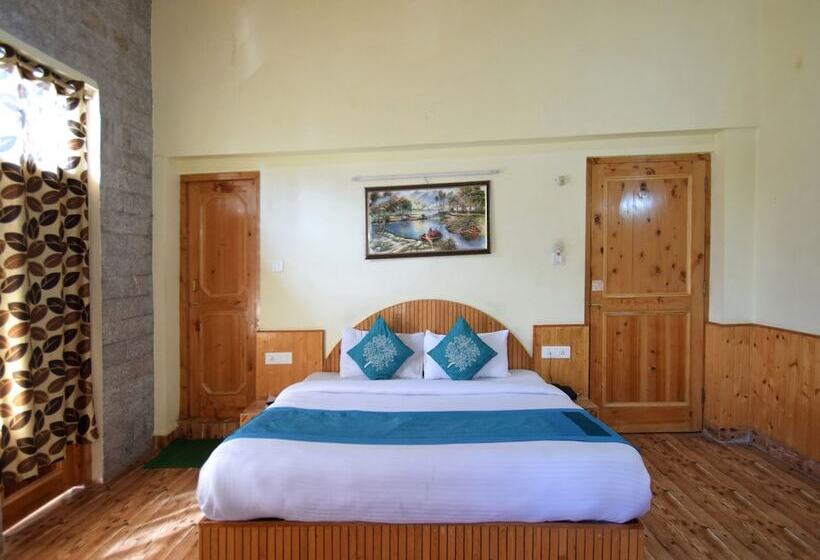 בית מלון כפרי Oyo 4782 Manzana Woodlet Cottage