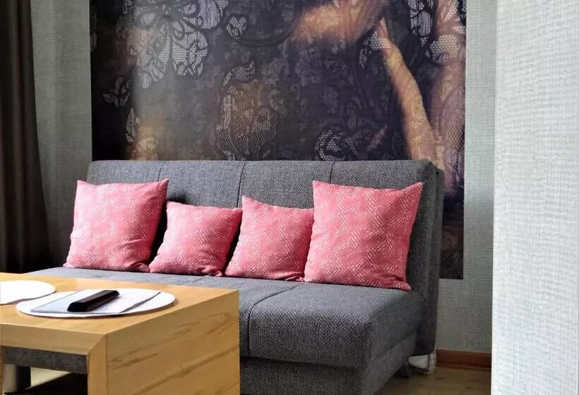 Hotelli Pension Zur Fährbrücke