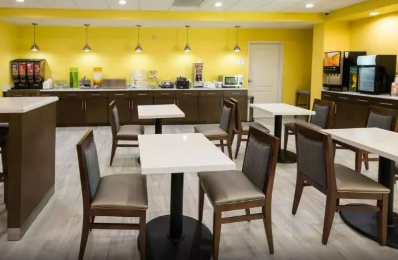 Hotelli Quality Inn & Suites Carlsbad Caverns Area