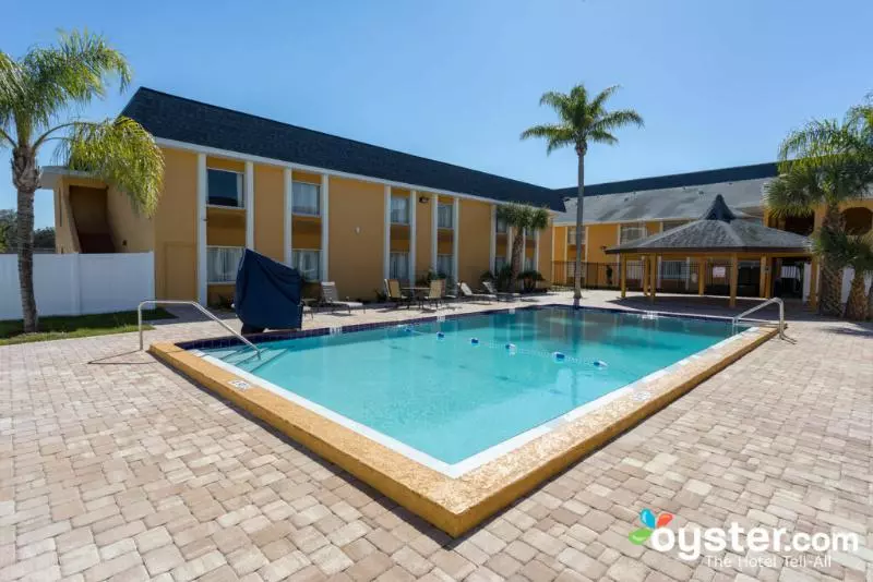 ホテル Quality Inn & Suites Heritage Park