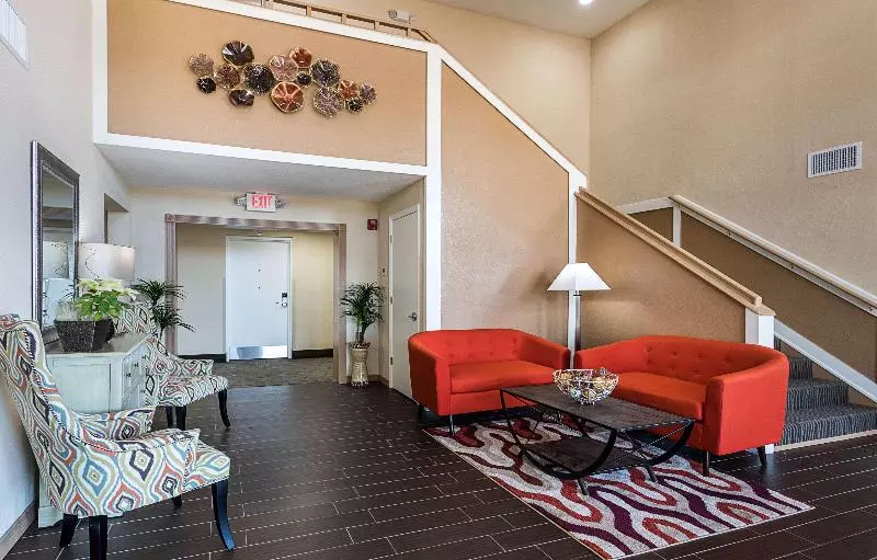 ホテル Quality Inn & Suites Heritage Park