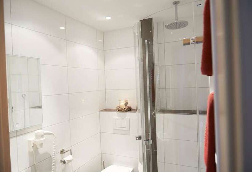 ホテル & Restaurant Zum Karpfen