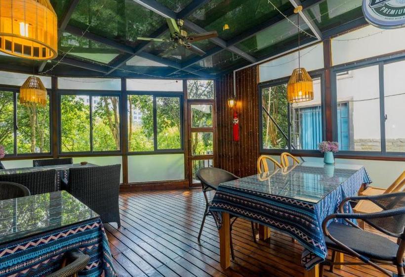 בית מלון כפרי Riverside Inn Guilin Central