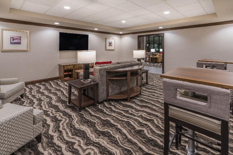 בית מלון כפרי Staybridge Suites Anchorage, An Ihg