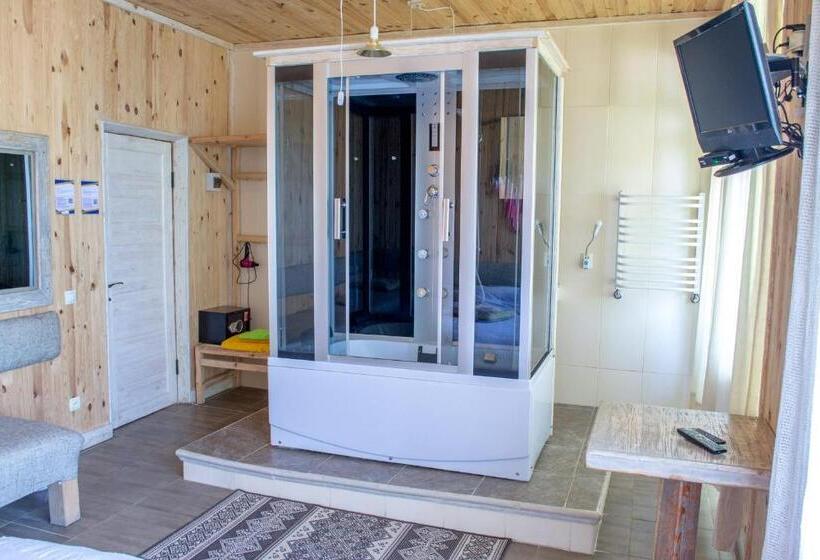 ユースホステル Baron Munchausen Guest House